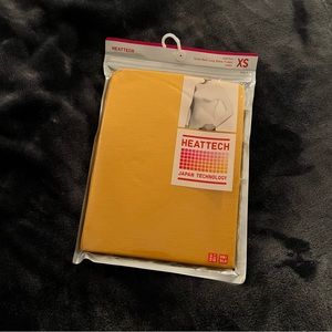 Uniqlo Heattech Heat Tech Turtleneck Long Sleeve T-shirt Yellow
